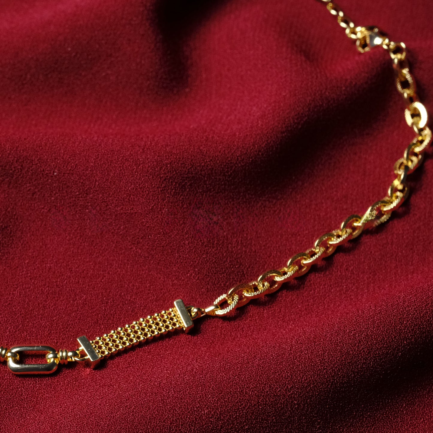 Chic Chain