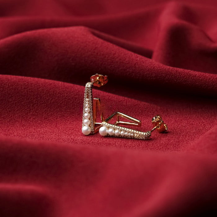 Chic Pearls